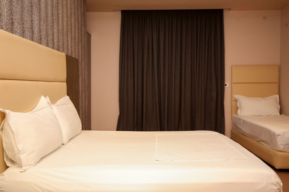 Hotel Aliko Family Room, Sea View 9