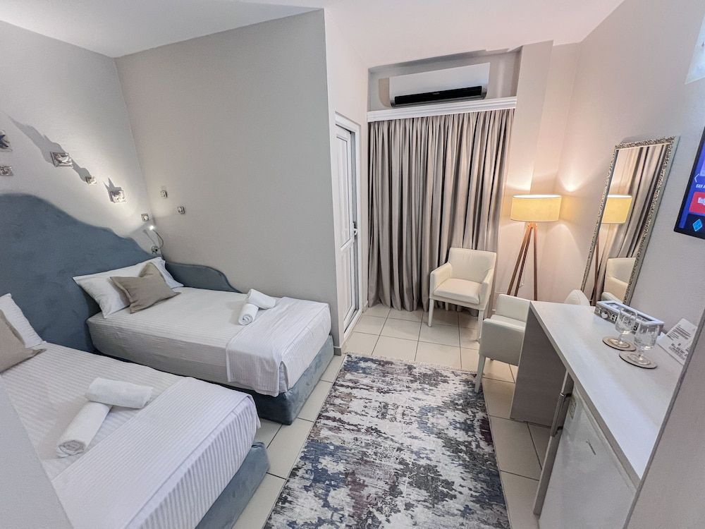 Room 504