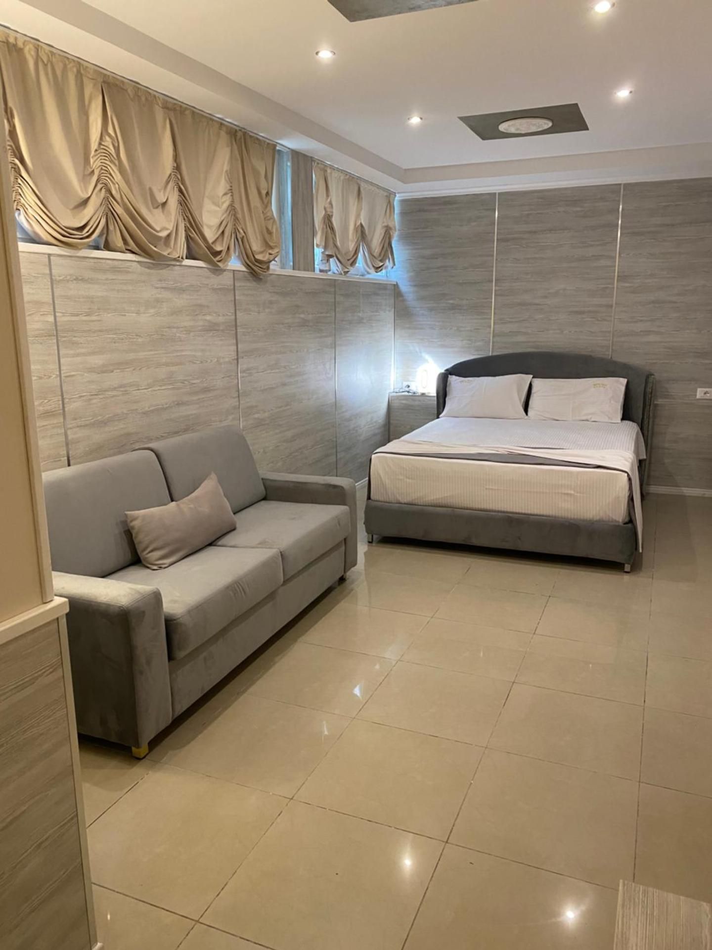 Classic Quadruple Room