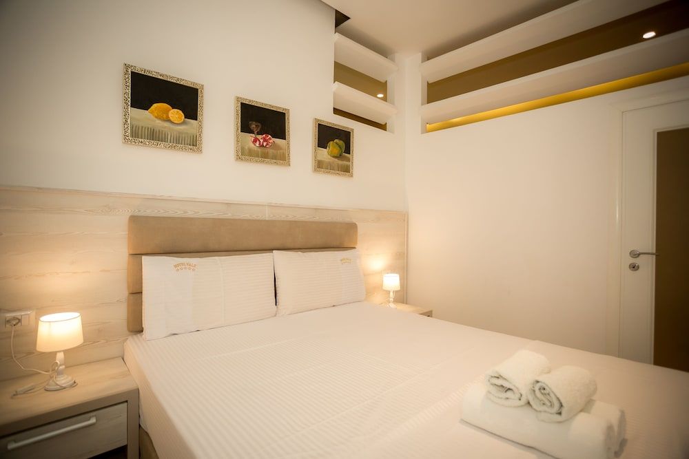 Room 305
