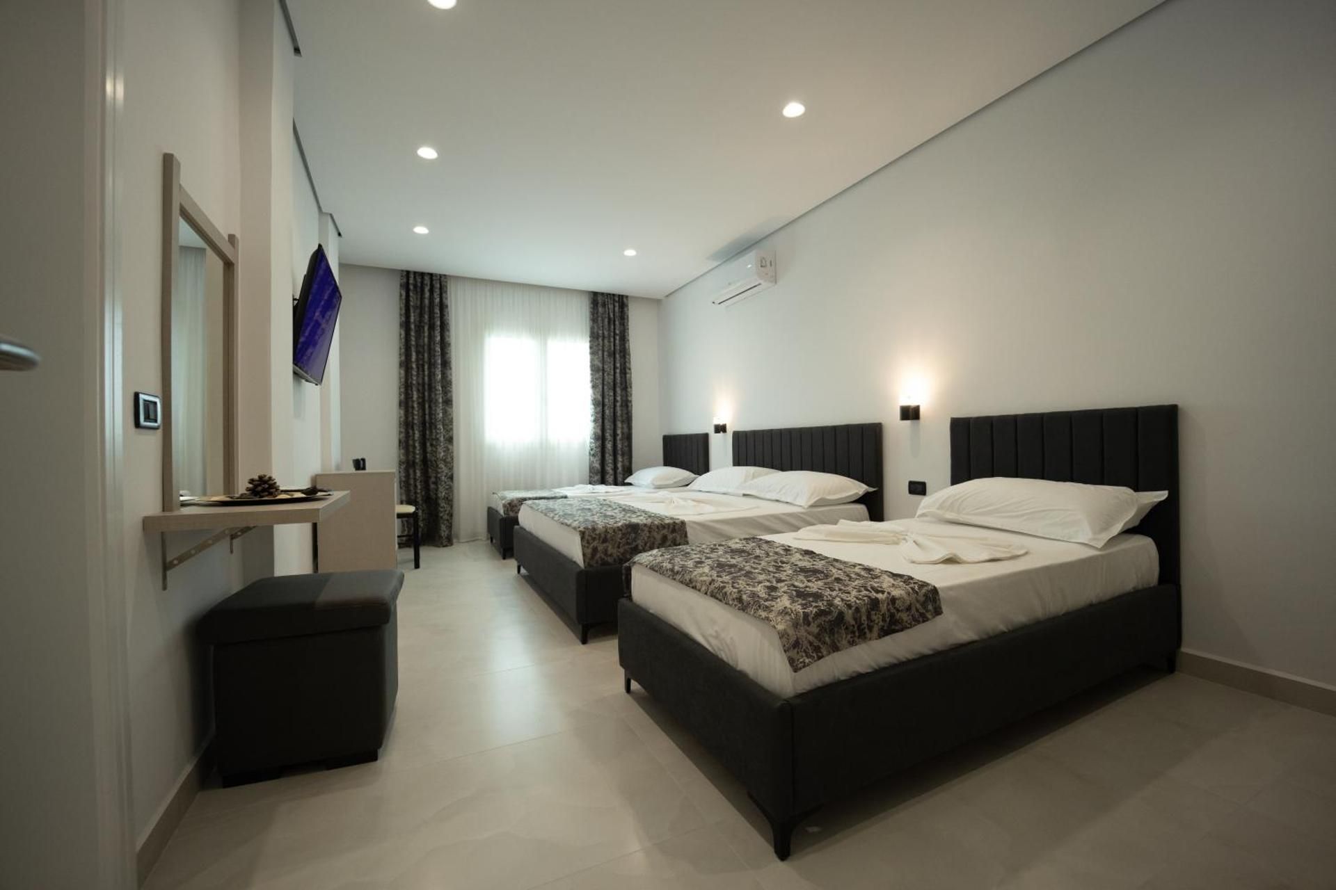 Quadruple Room with Balcony