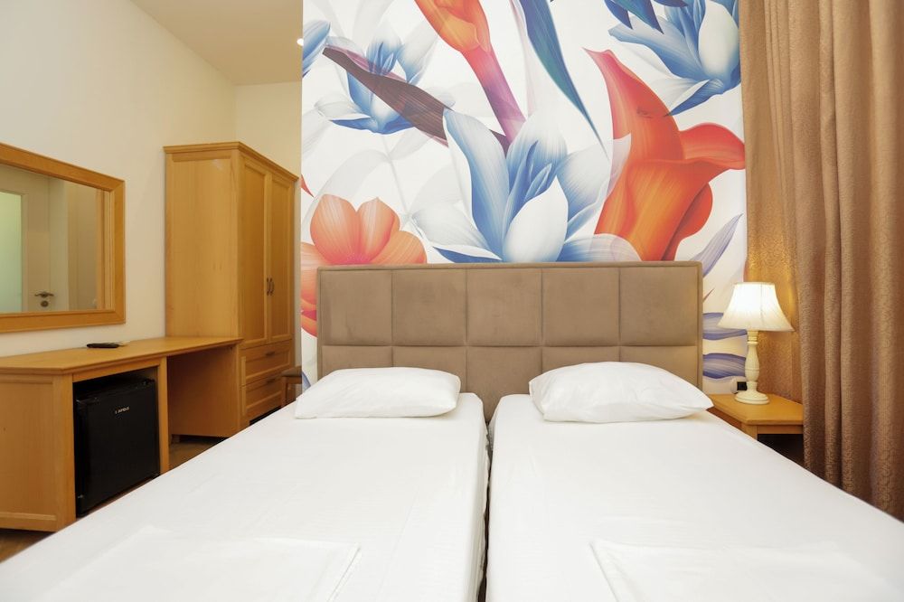 Le Palazzine Hotel Standard Twin Room 5