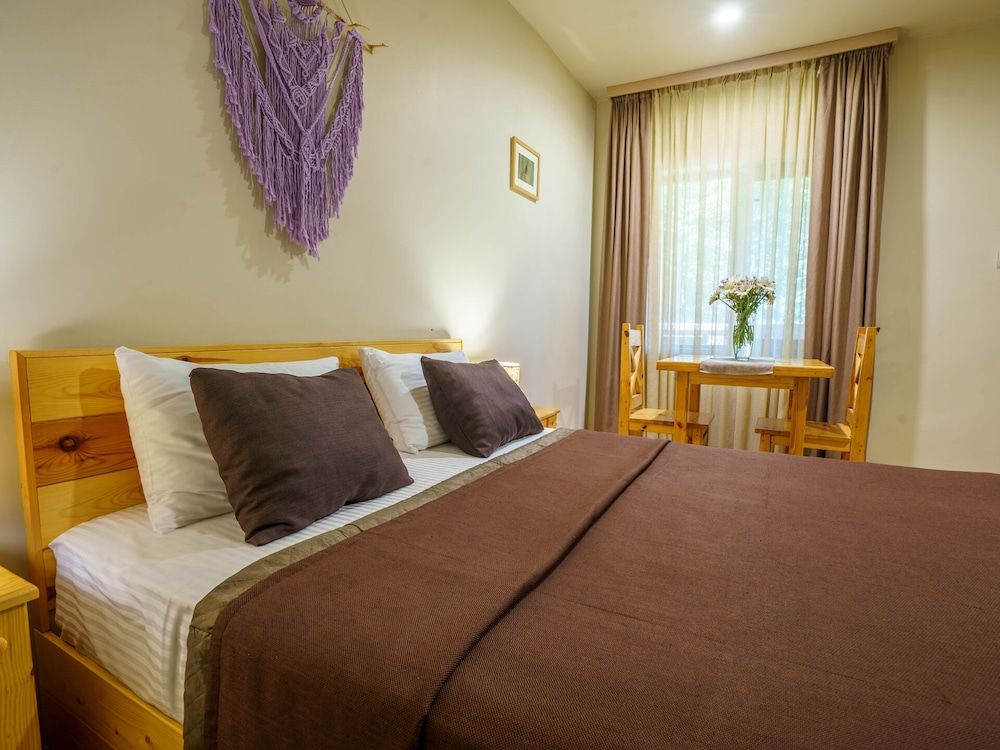 Ecokayan Dilijan Resort Hotel Classic Double Room, 1 Queen Bed, Balcony, Lake View 3