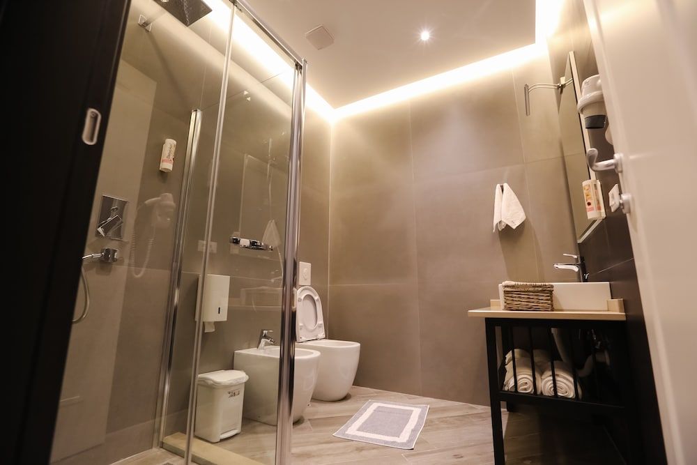 Delta Hotel Family Comfort Suite with Double Bed, Single Bed, and Living Area 3