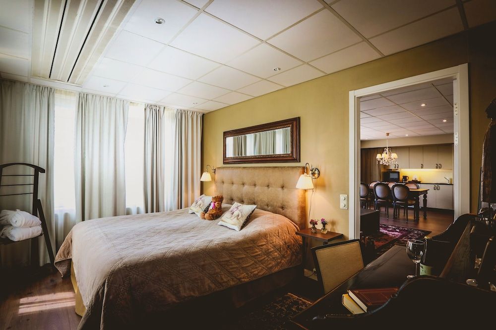 undefined Freys Hotel 2