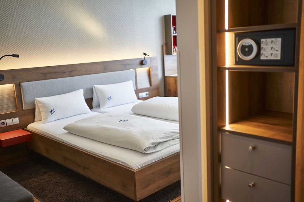 Hotel City Krone Standard Double Room 6