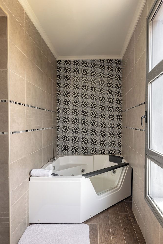 Palmeiras Suite Hotel Deluxe Suite 8