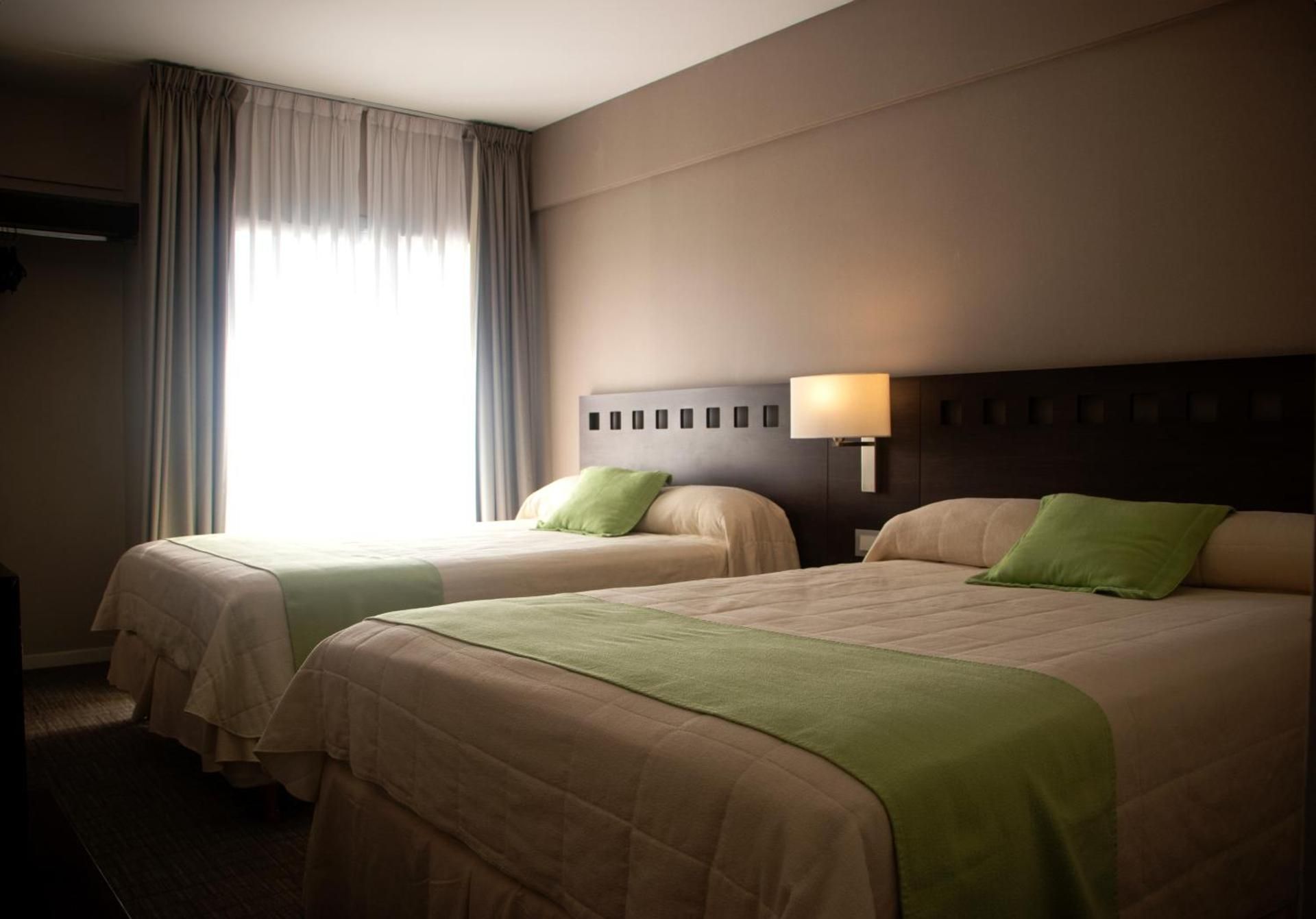 2 Double Beds, Non-Smoking