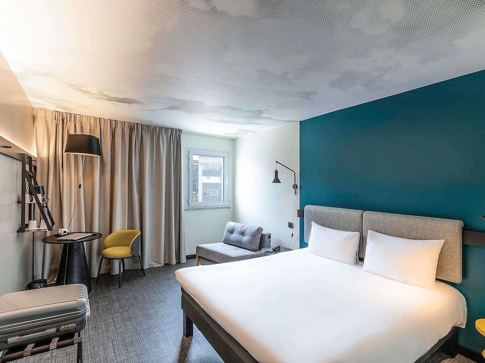 ibis Lisboa Centro Saldanha Standard Twin Room (Renovated, 2 Twins beds sweet bed) 2