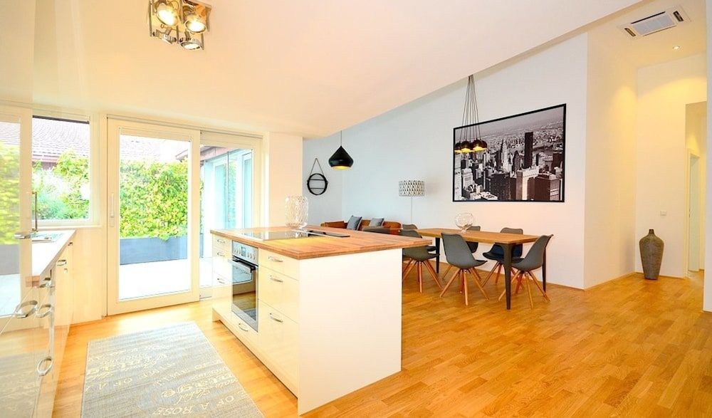 Vienna Residence am Stephansdom Premium Apartment, 3 Bedrooms, Terrace 2