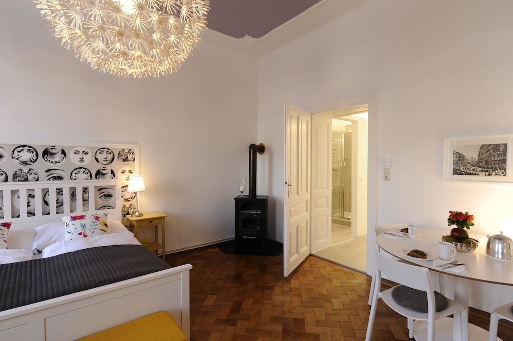 Leuhusen Boutique Apartments Superior Apartment, 2 Bedrooms, Non Smoking, Kitchen (Top 8) 12