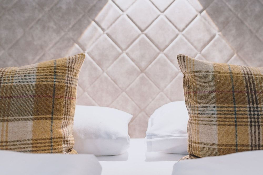 undefined Alpine city living by we rent 8