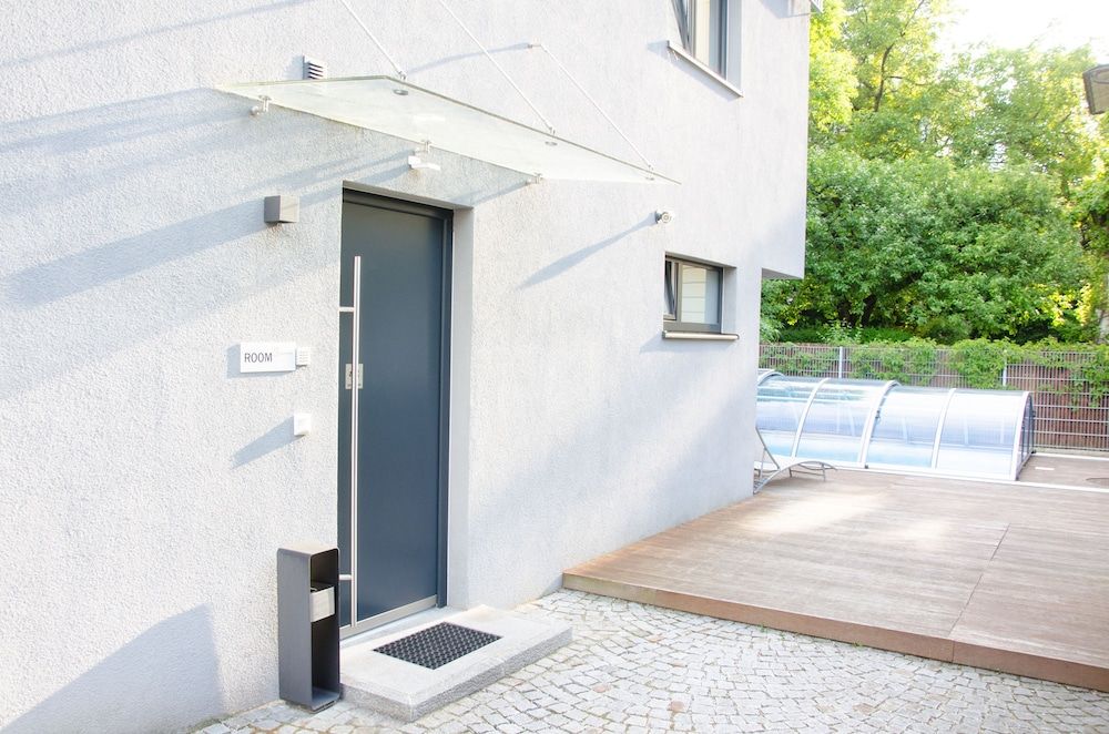 undefined Room 4 & 5 Apartments 6