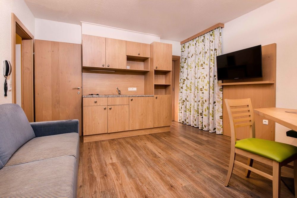 Hotel Grüner Baum Apartment, 1 Bedroom, Balcony (incl. cleaning fee 50 EUR) 4