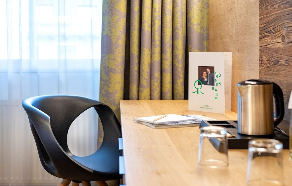 Hotel Grüner Baum Superior Double Room 10