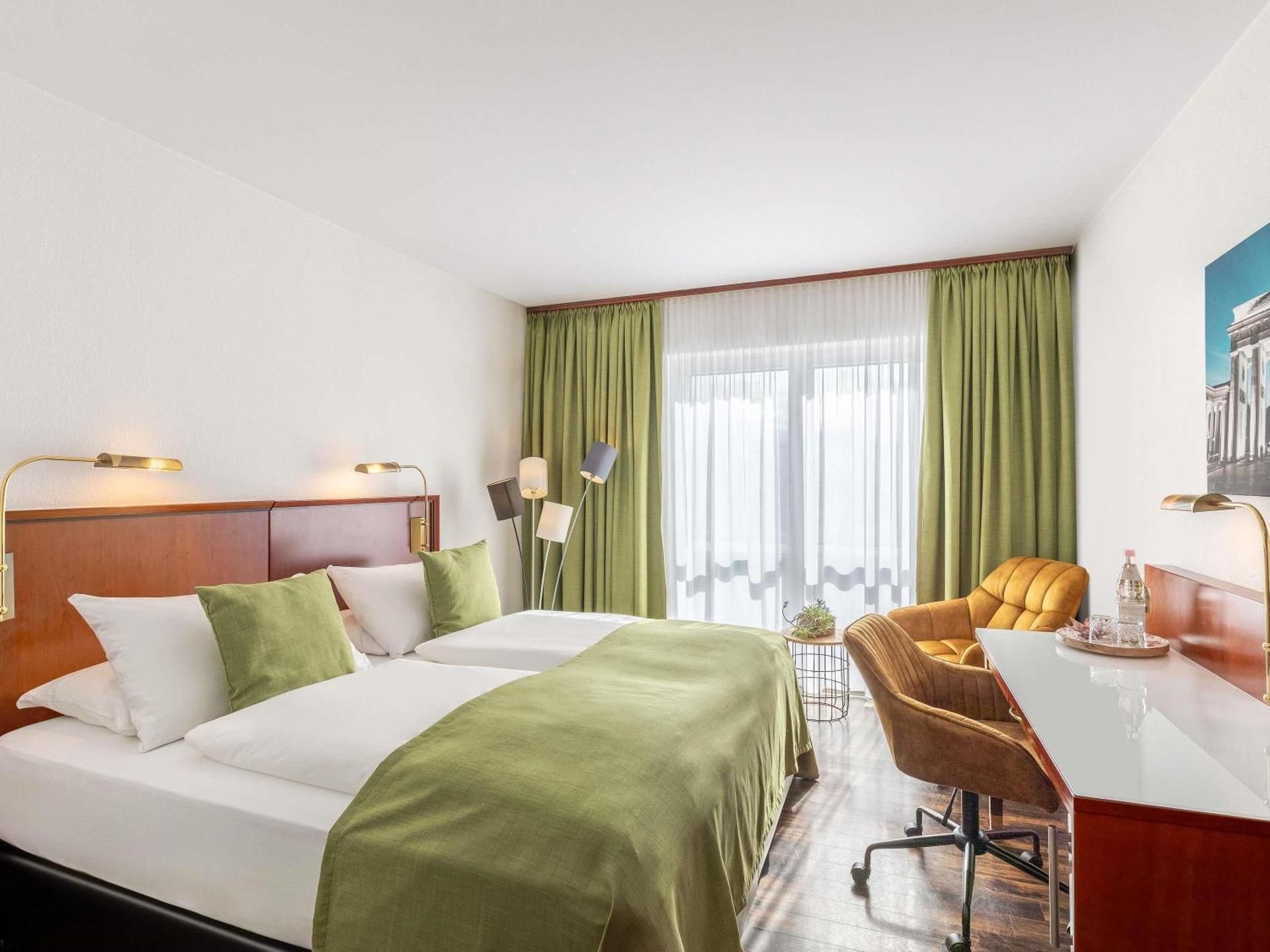 Standard Classic Comfort Room, King Size Bed 18 0X200, Nespresso Machine And Air Conditioning