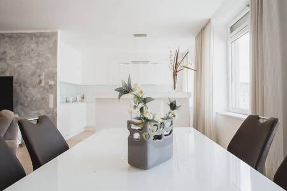 undefined Parkring Apartments 3