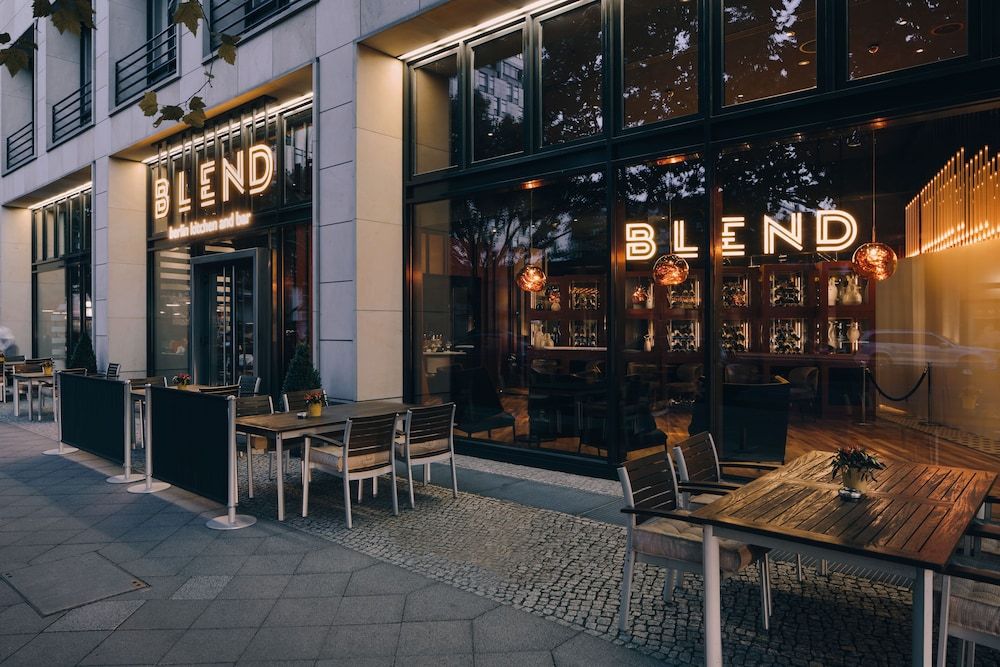 undefined Pullman Berlin Schweizerhof 3