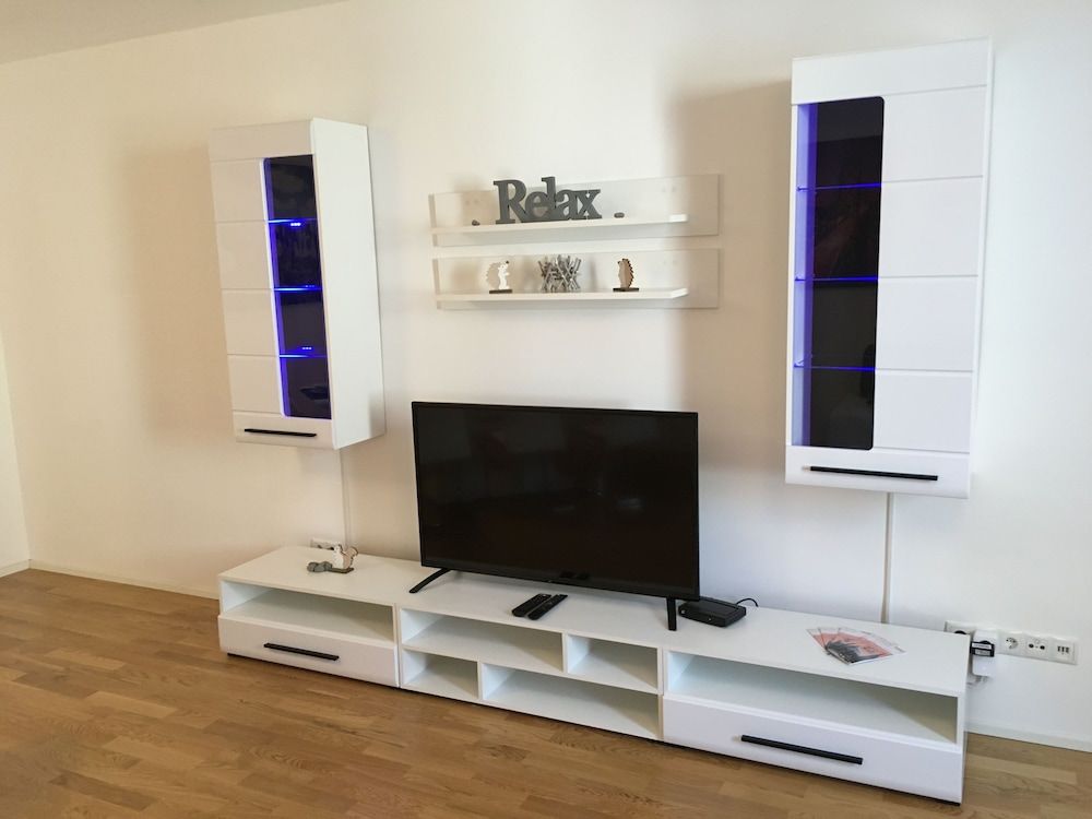 United Homes Apartments Vienna Deluxe Apartment, 4 Bedrooms, Kitchen (Belvedere TOP 11 incl. Extra Fees) 11