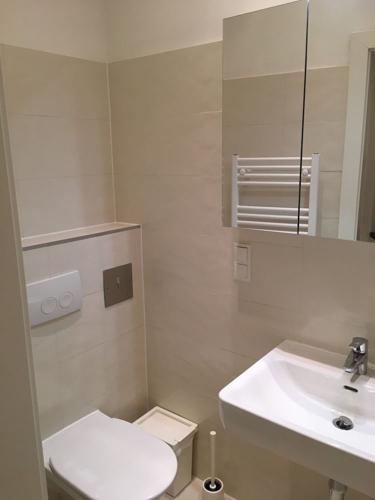 United Homes Apartments Vienna Economy Apartment, 1 Bedroom (Schoenbrunn TOP 30 incl. Extra Fees) 12