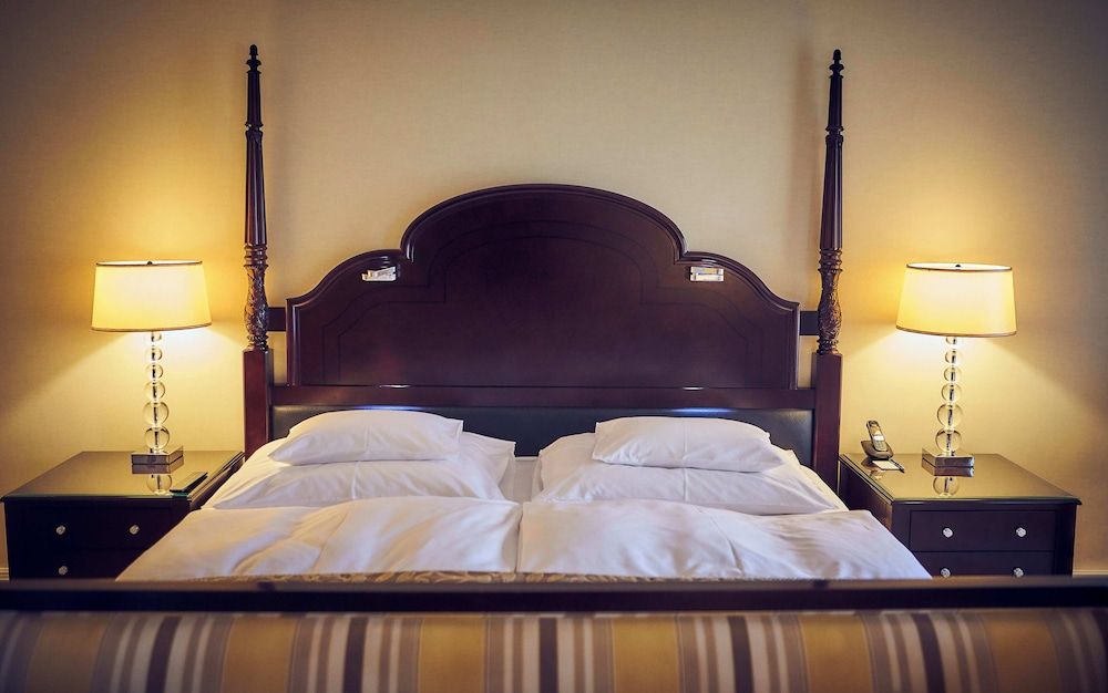 Falkensteiner Schlosshotel Velden – The Leading Hotels of the World Superior Room