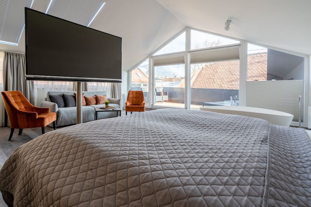 undefined Kaiser Max Design Appartements 3