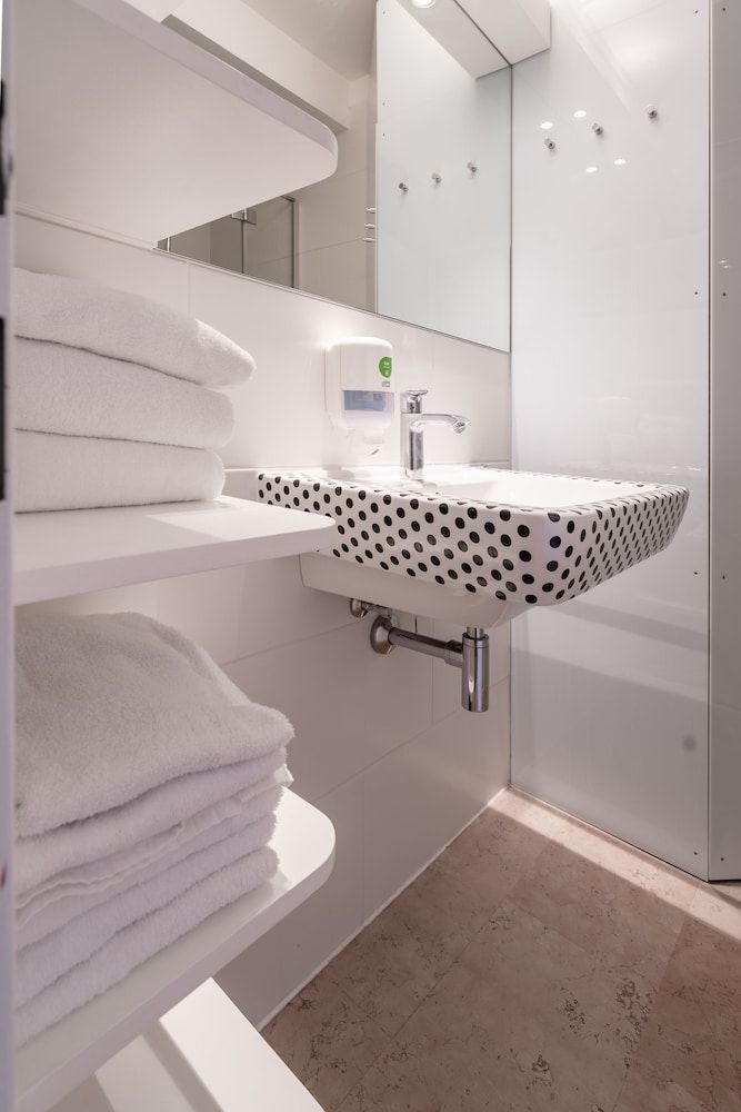 Kaiser Max Design Appartements Family Suite (Goldene Krone) 6