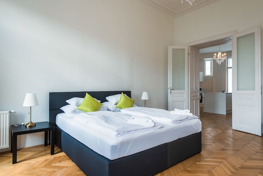 undefined Duschel Apartments Imperial Living 5