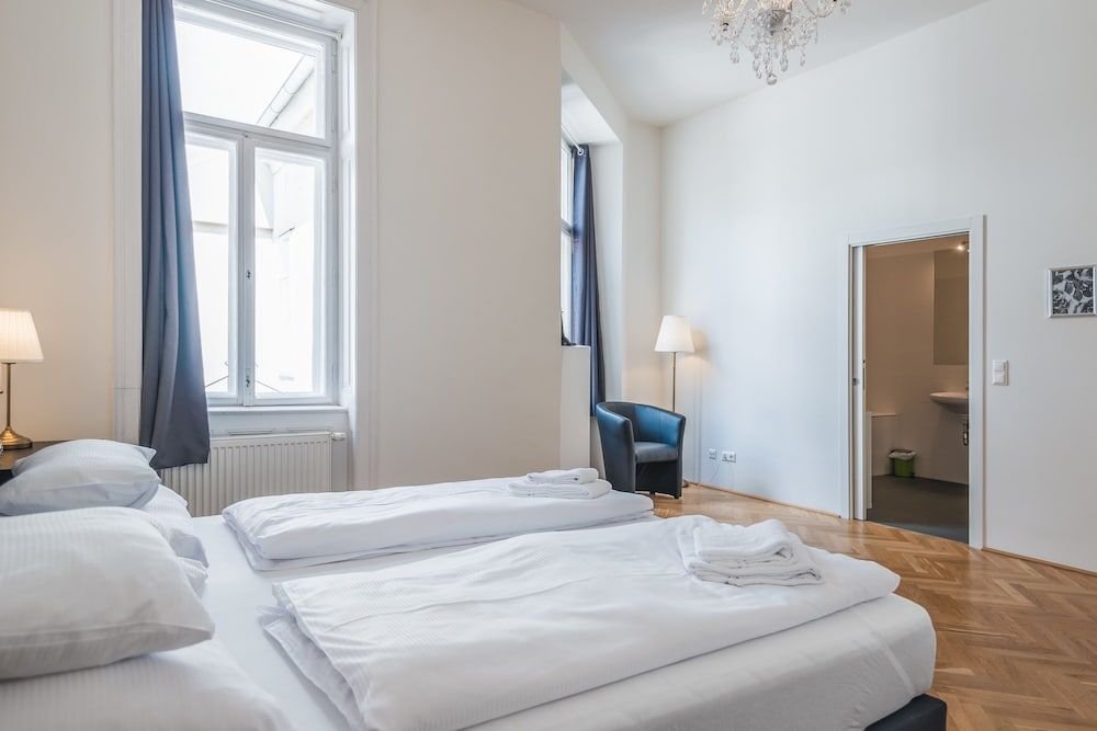 undefined Duschel Apartments Imperial Living 4