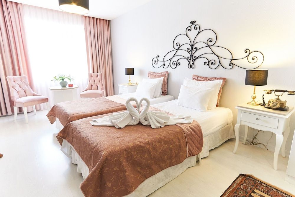 Celal Sultan Hotel - Special Class Deluxe Double or Twin Room 6