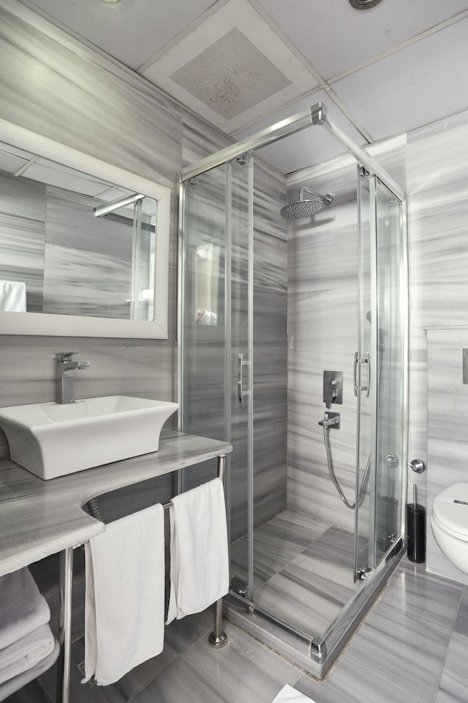 Celal Sultan Hotel - Special Class Deluxe Double or Twin Room 15