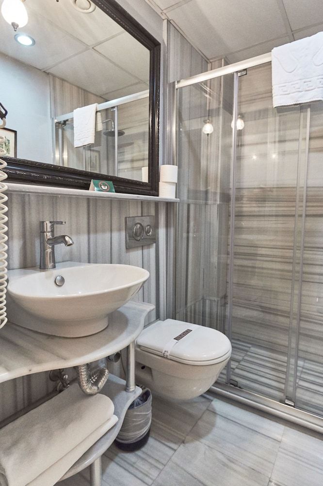 Celal Sultan Hotel - Special Class Deluxe Double or Twin Room 14