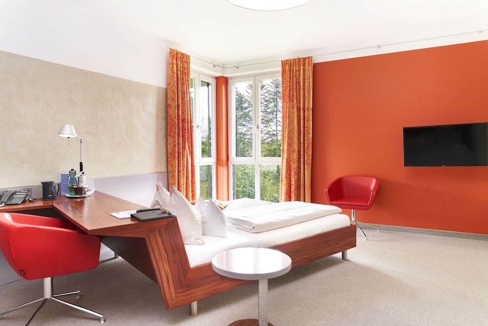 Hotel Maxlhaid Junior Suite 4