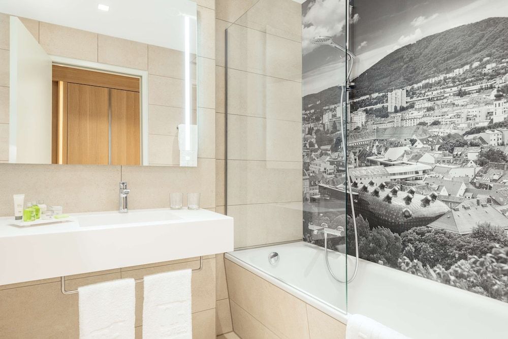 NH Graz City Standard Room 10