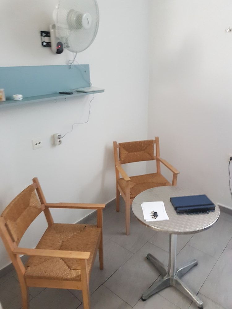 Fox-Box Apt. - Hostel Basic Single Room 6