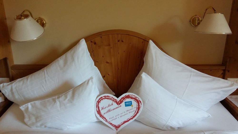 Wohlfühl & Genusshotel Felsenhof Economy Double Room