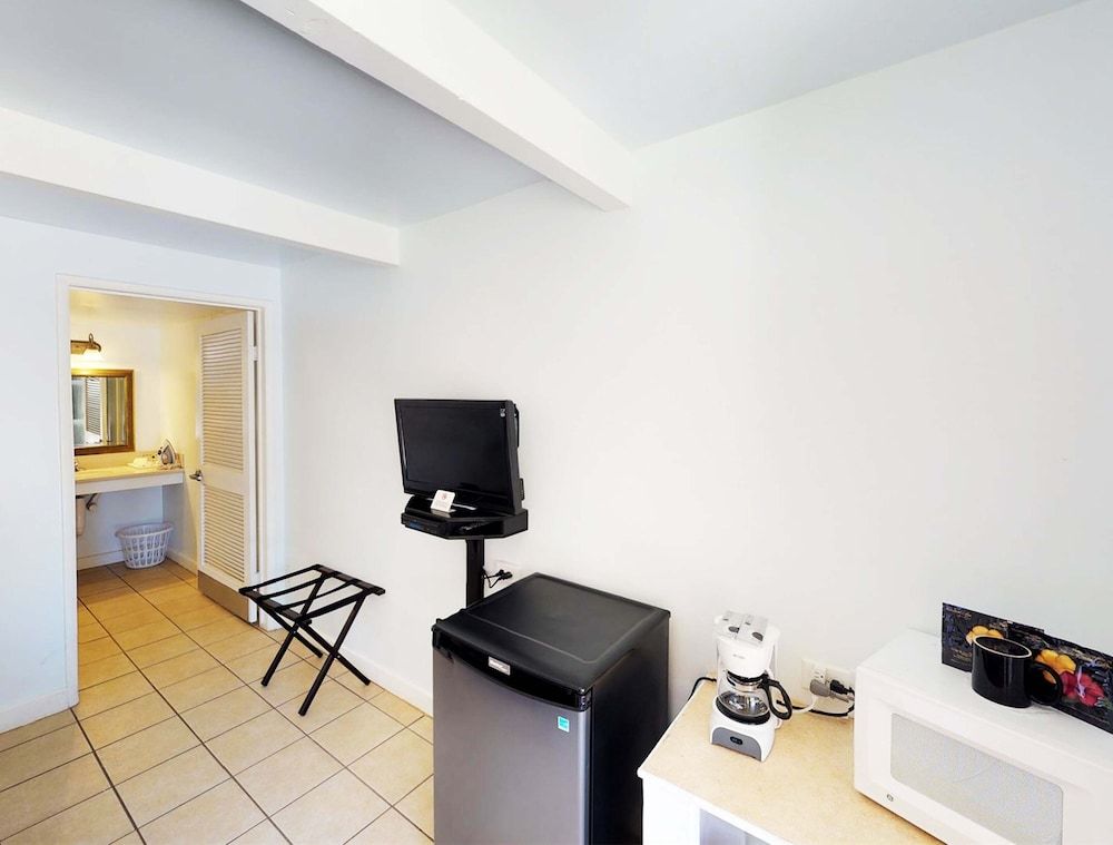 Hotel Moloka'i Standard ADA Full 5