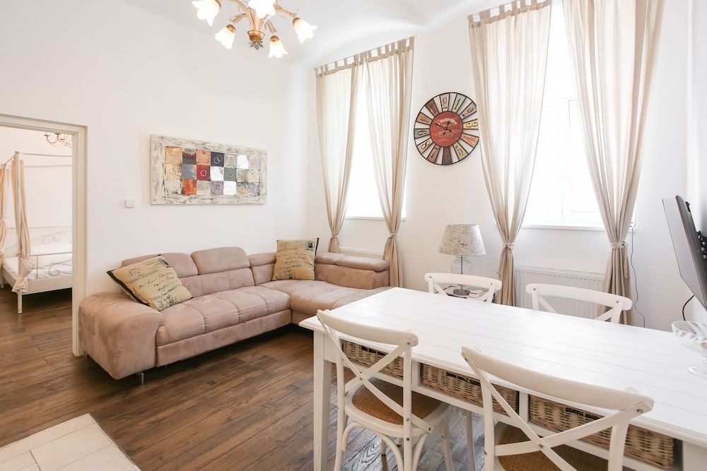 undefined Vintagehome: Apartments by Schönbrunn 2