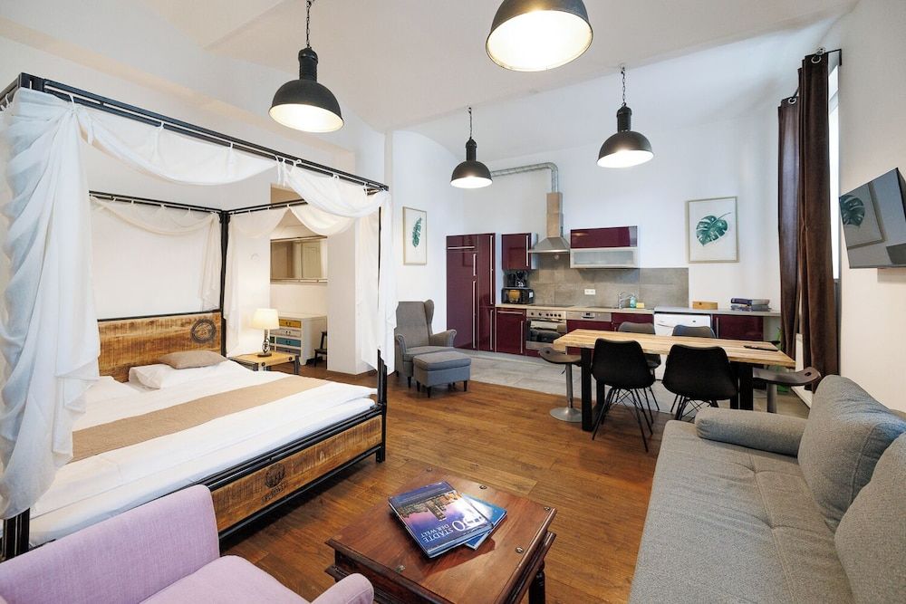 Vintagehome: Apartments by Schönbrunn San Francisco Loft 6