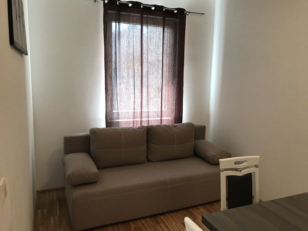 United Homes Apartments Vienna Deluxe Apartment, 2 Bedrooms, Balcony (Arsenal TOP 6 incl. Extra Fees) 12