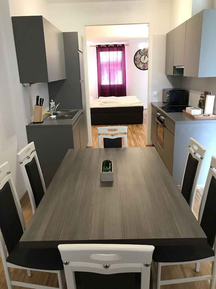 undefined United Homes Apartments Vienna