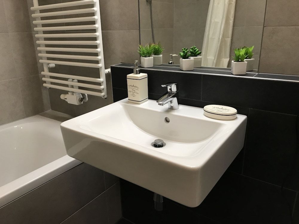 United Homes Apartments Vienna Deluxe Apartment, 2 Bedrooms, Balcony (Arsenal TOP 6 incl. Extra Fees) 21