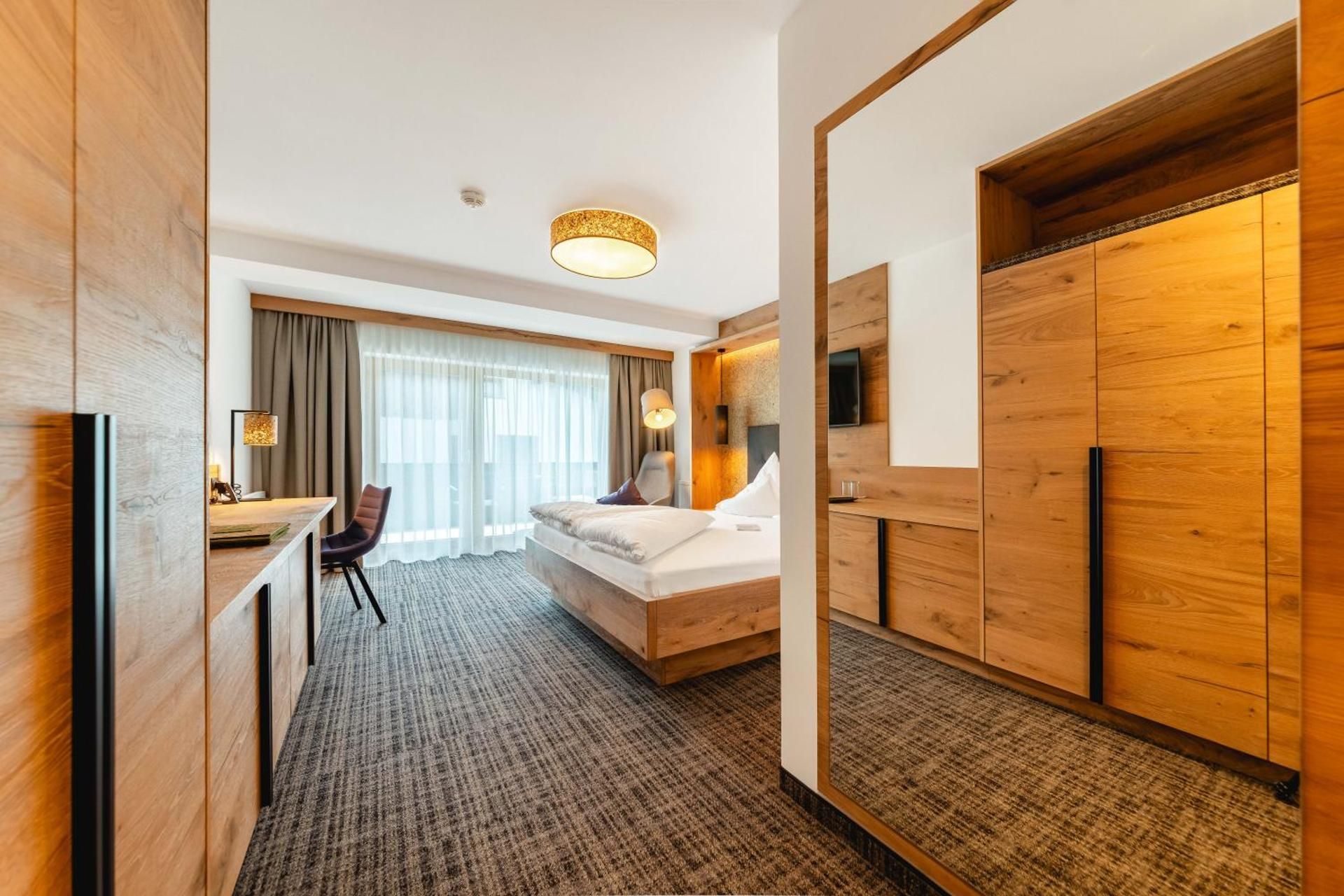 Double Room with Mountain View