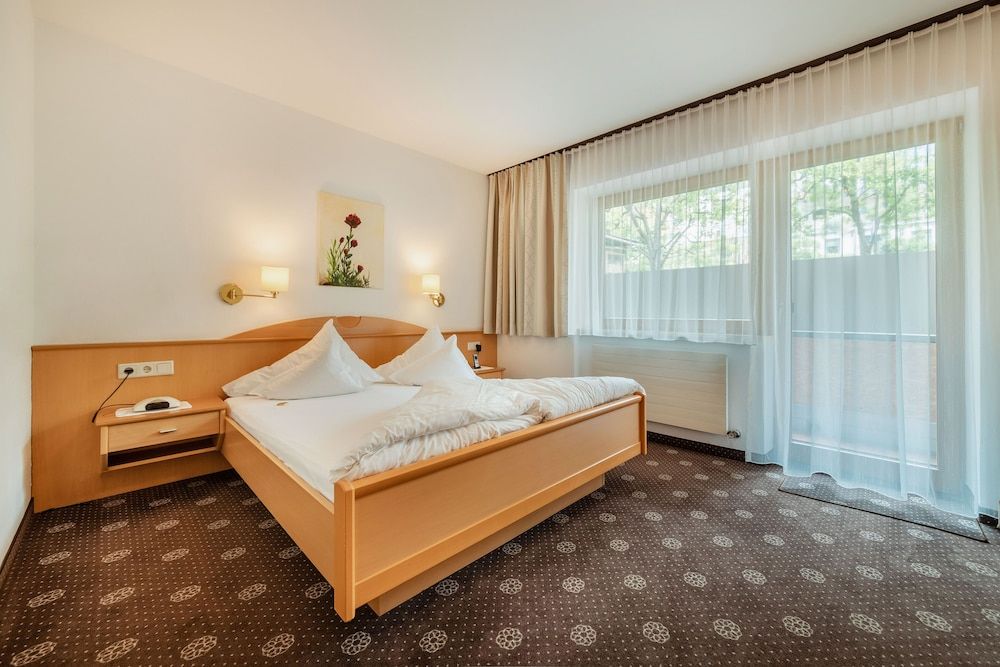 Standard Double Room B
