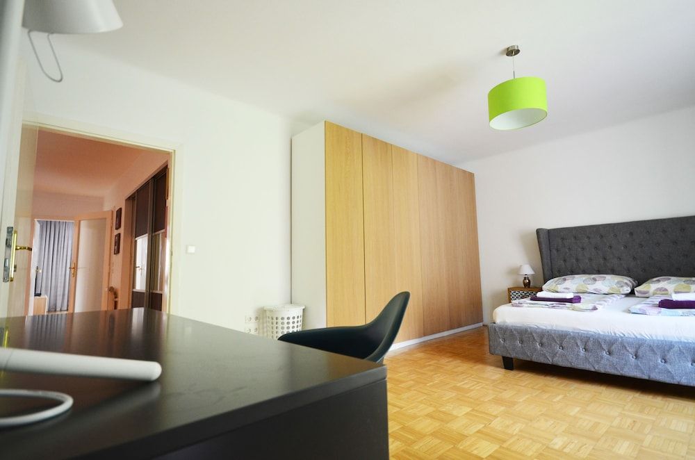 undefined Naschmarkt Premium in Your Vienna 5