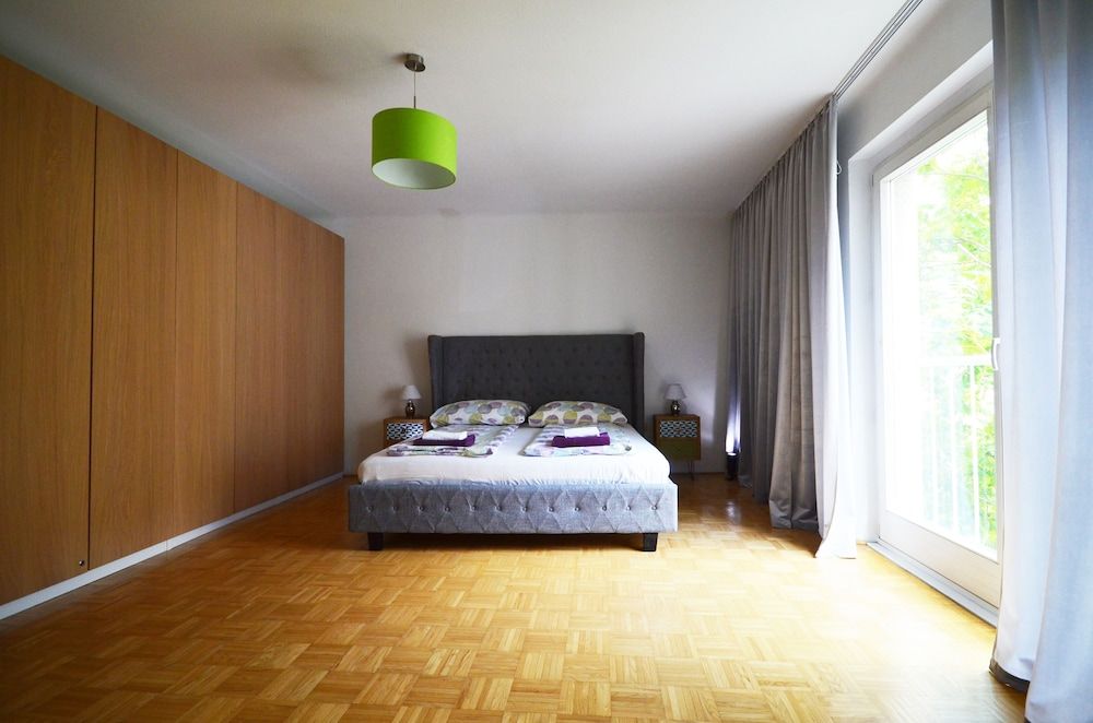 undefined Naschmarkt Premium in Your Vienna 6