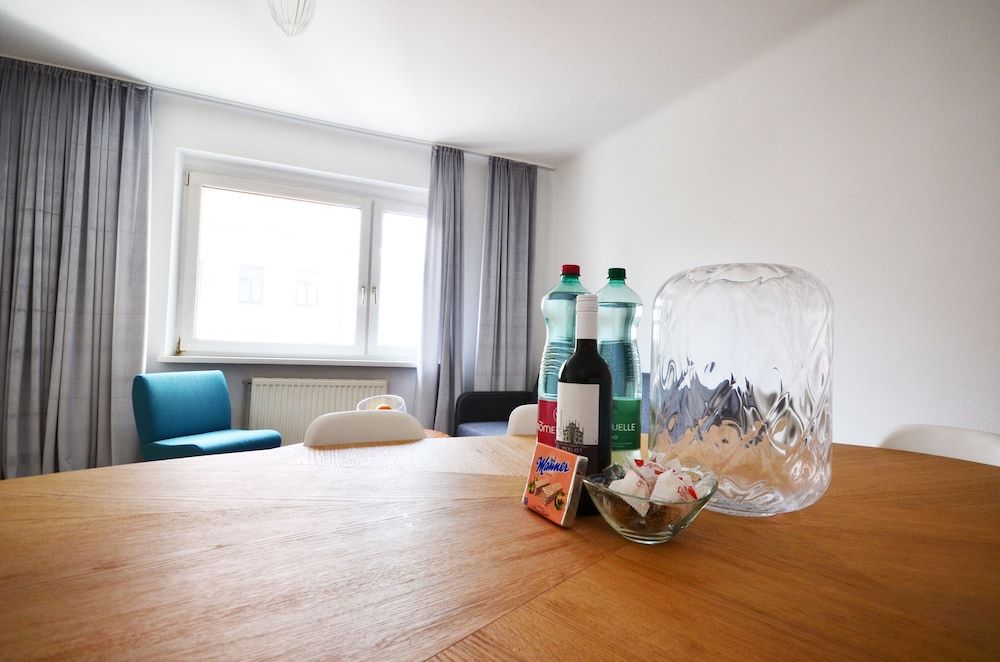 Naschmarkt Premium in Your Vienna Premium Apartment, 3 Bedrooms, Private Bathroom 23