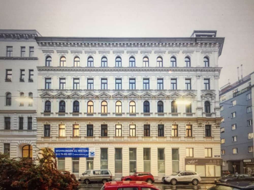 undefined Leuhusen Orange Apartment 4