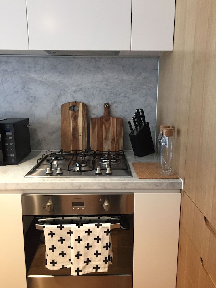 undefined ReadySet Apartments at Lighthouse 7