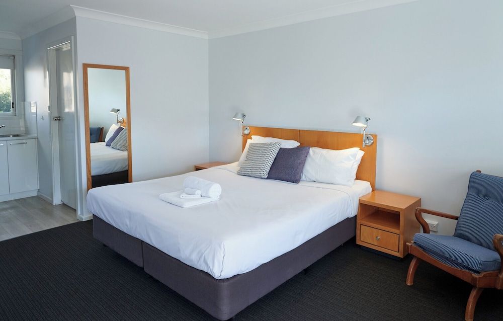 Superior Studio, 1 King Bed